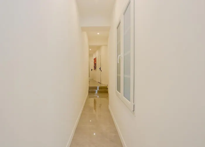 Paganini 3bd Apartment Nizza
